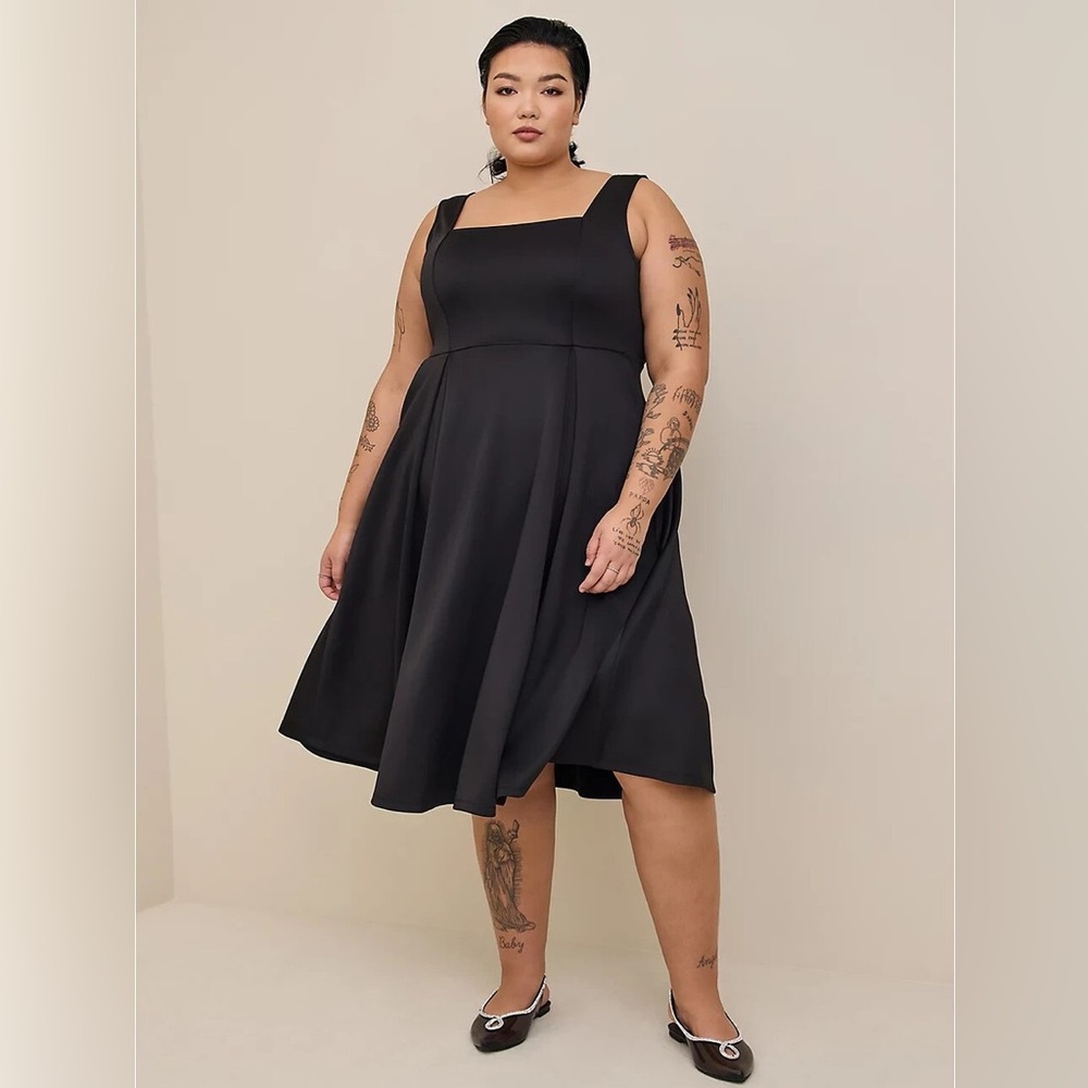 Torrid Black Scuba Square Neck Skater Dress W/Pockets Plus Size 2 (18-20) NWT
